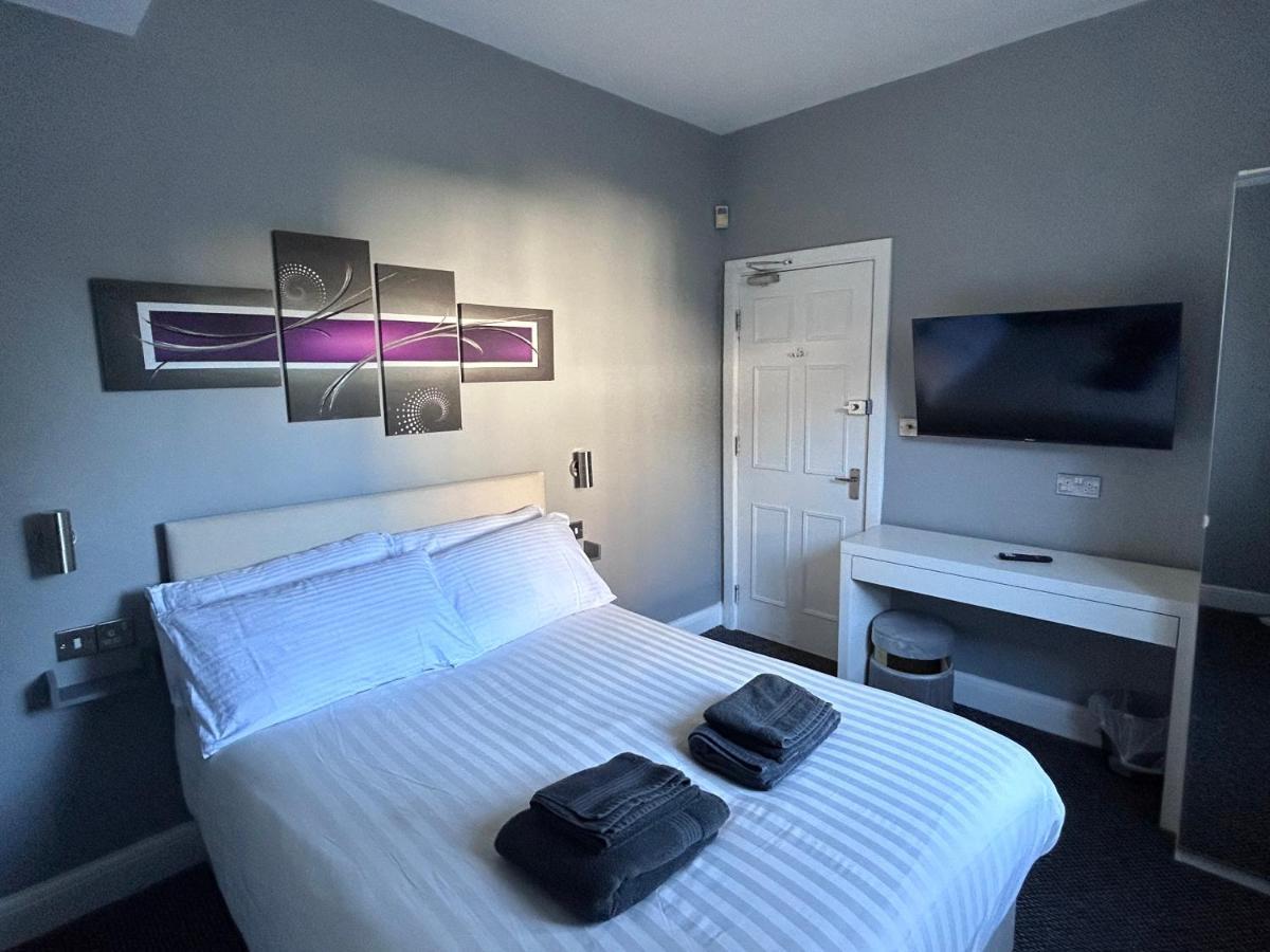 Regency House Hotel ลอฟเบอเรอ ภายนอก รูปภาพ